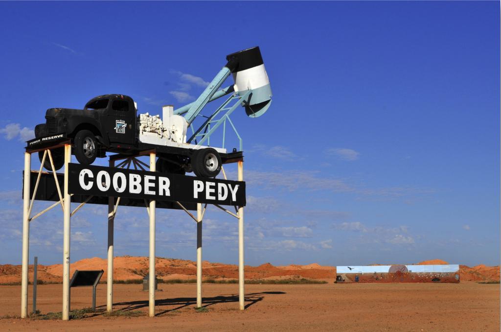 Ali's Underground Studio Coober Pedy Buitenkant foto