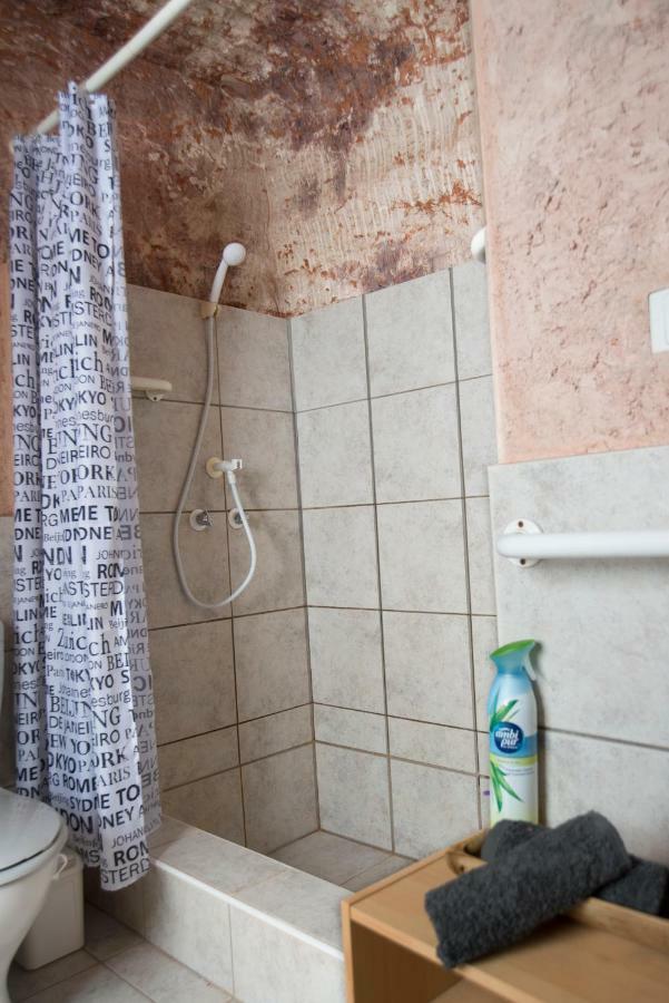 Ali's Underground Studio Coober Pedy Buitenkant foto